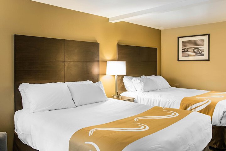 Room 18 of 36