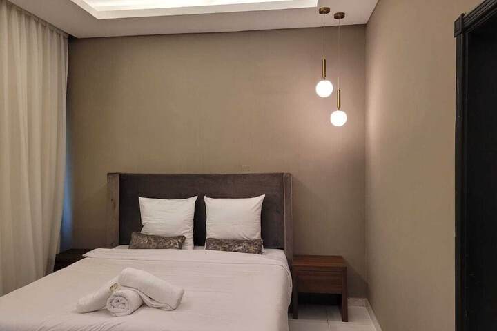 Room 19 of 53