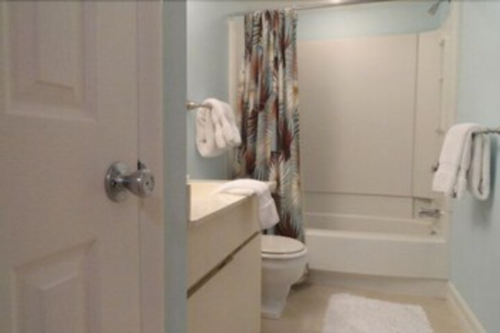 Room 5 of 19