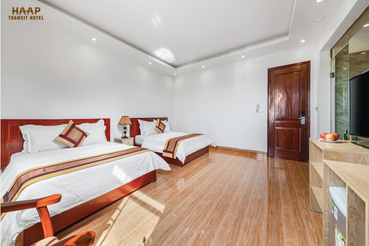 Room 36 of 71