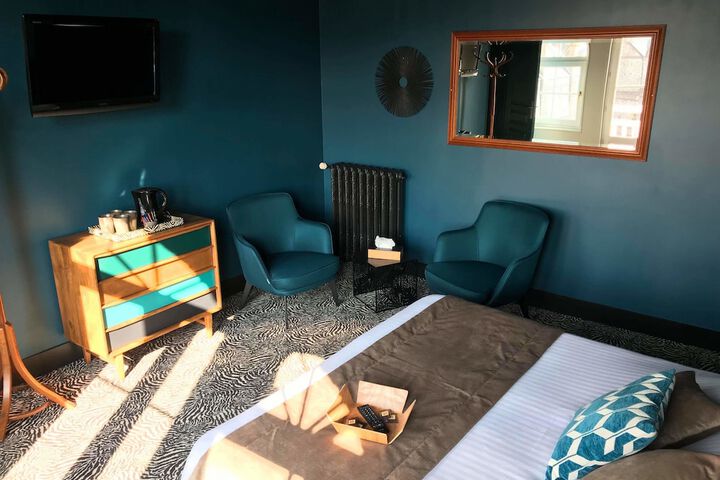 Room 17 of 117