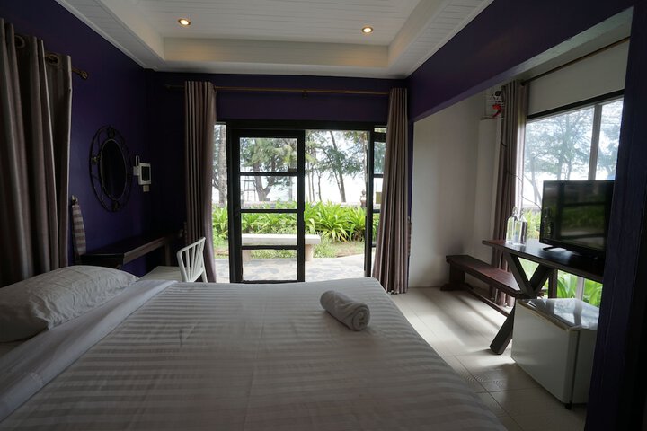 Room 4 of 46