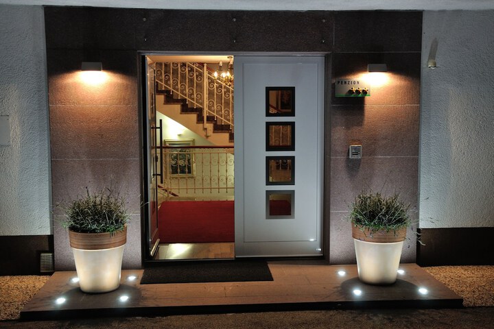 Hotel 61 of 80