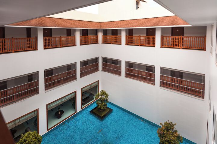 Hotel 38 of 39