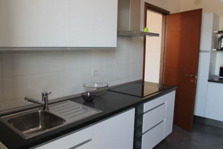 Room 324 of 499