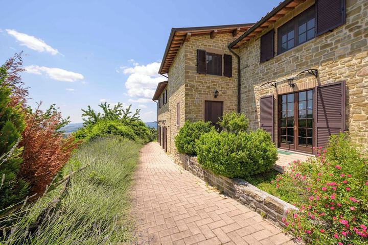 agriturismo Castel d'Alfiolo-Barcomonte in Gubbio