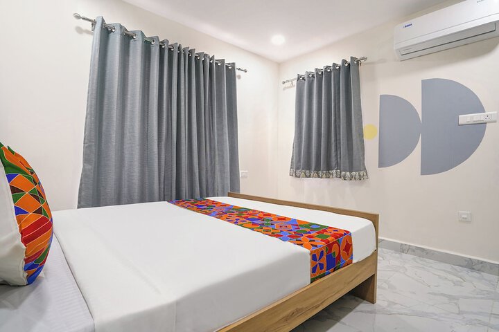 Room 21 of 32