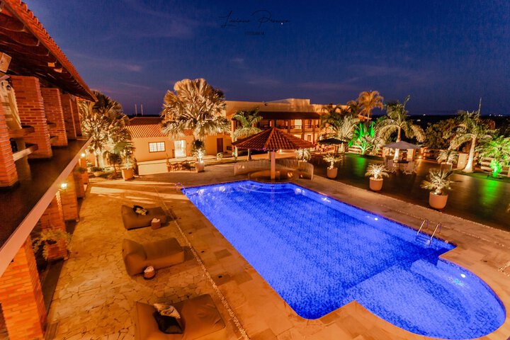 Pool 44 of 81