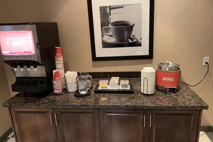 Breakfast/Coffee Service 30 of 37