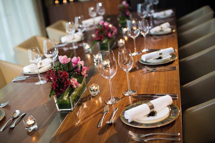 Dining 57 of 92