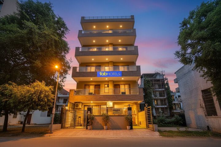 FabHotel Muktinath