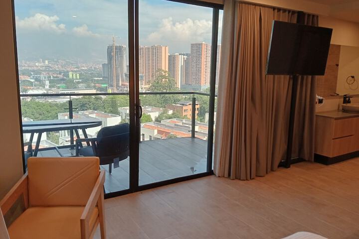 Room 36 of 123