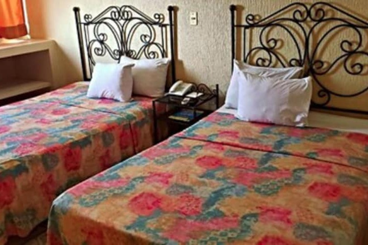 Room 19 of 53