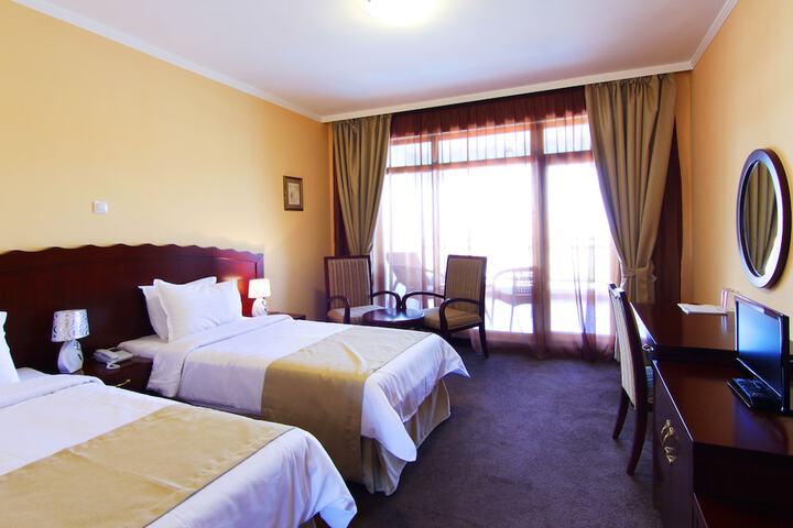 Room 18 of 63