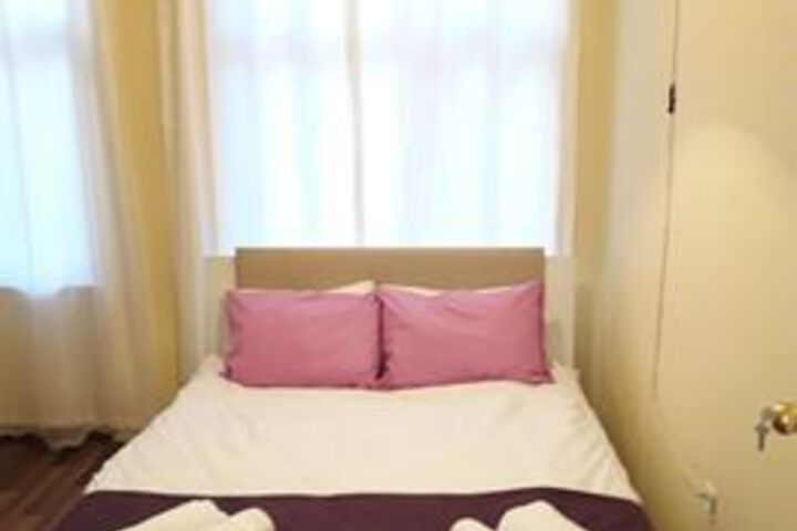 Room 14 of 26