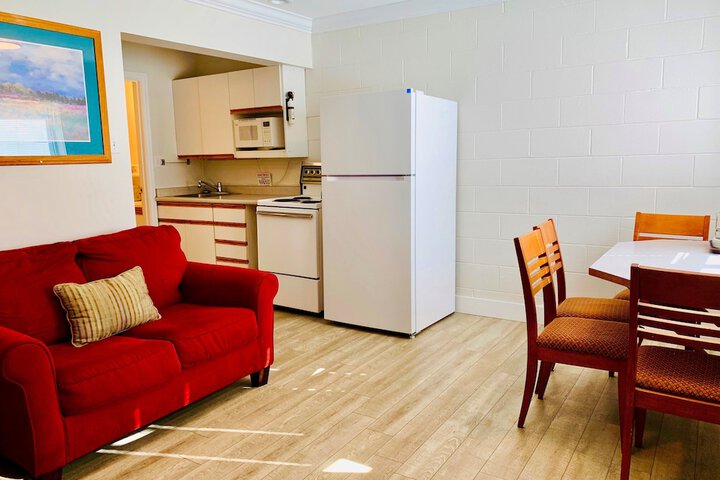 Room 30 of 76