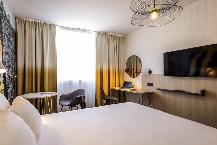 Room 20 of 114