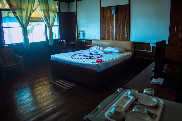 Room 25 of 61