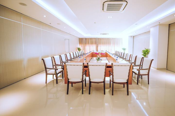 Meeting 42 of 52
