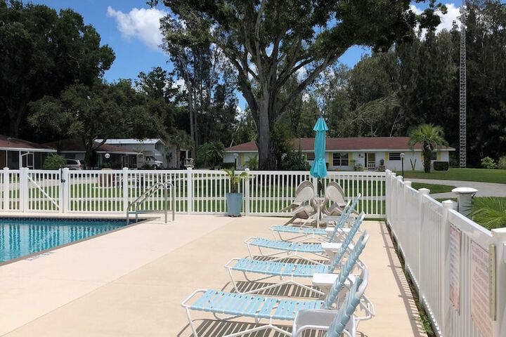 Pool 83 of 115