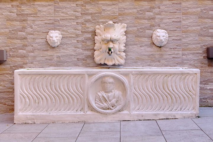 Hotel Exterior 51 of 51