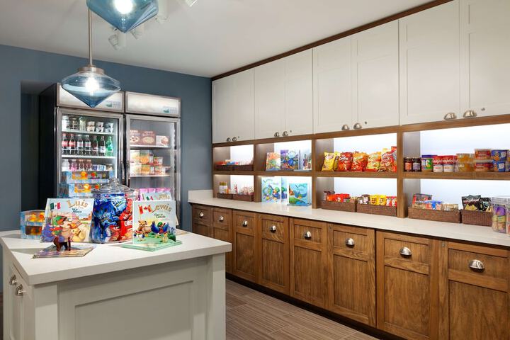 Snack bar