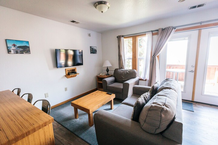Room 33 of 72