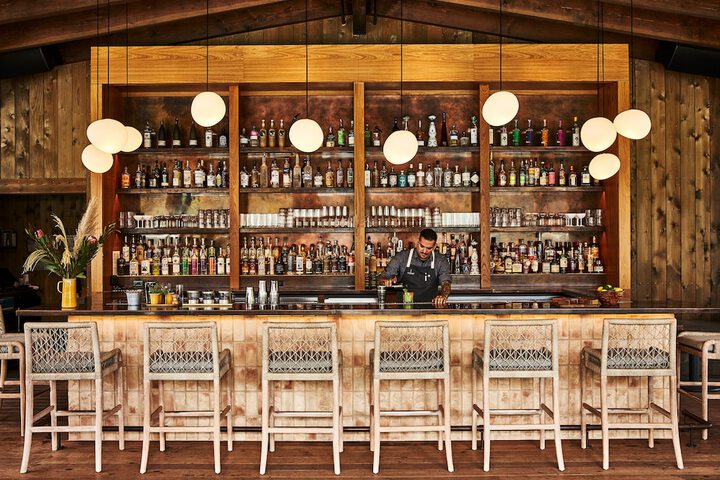 Poolside bar