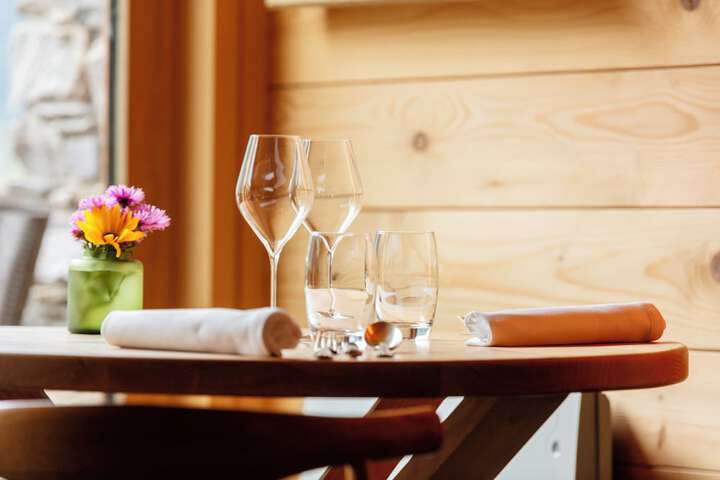 Dining Photos