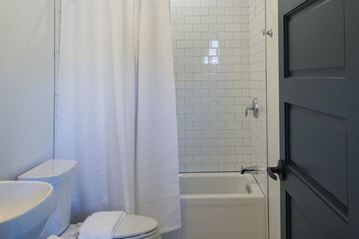 Room 22 of 47
