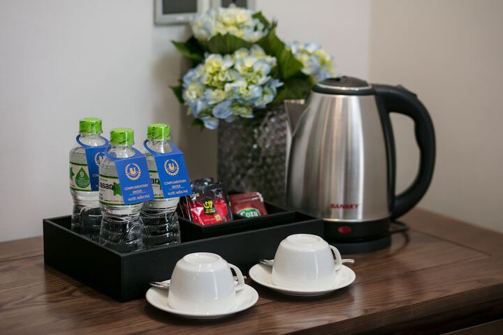Breakfast/Coffee Service 29 of 53