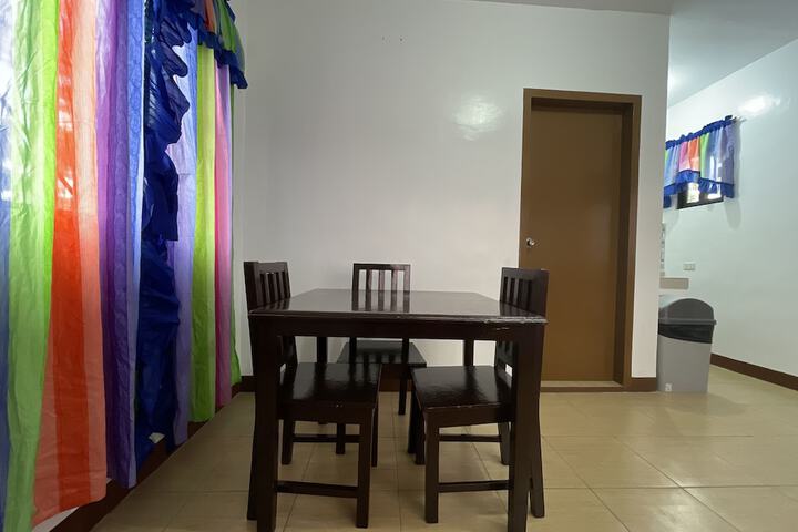 Room 76 of 200