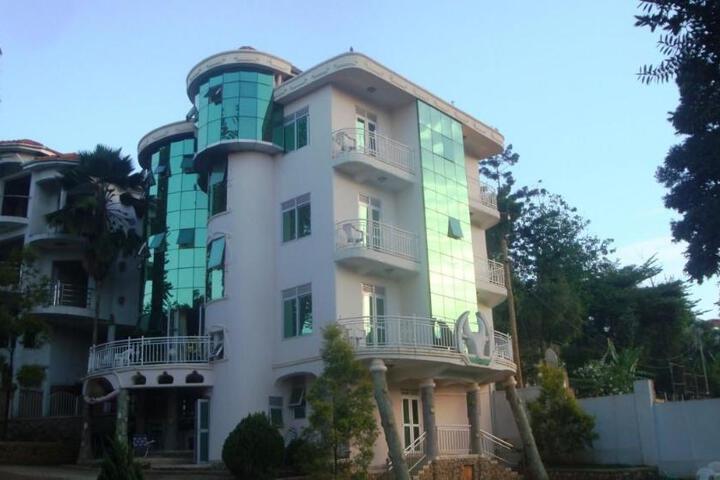 General 2 of 23