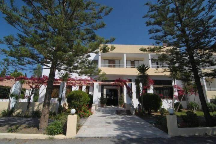 Hotel 15 of 16