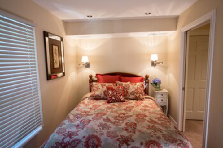 Room 44 of 111
