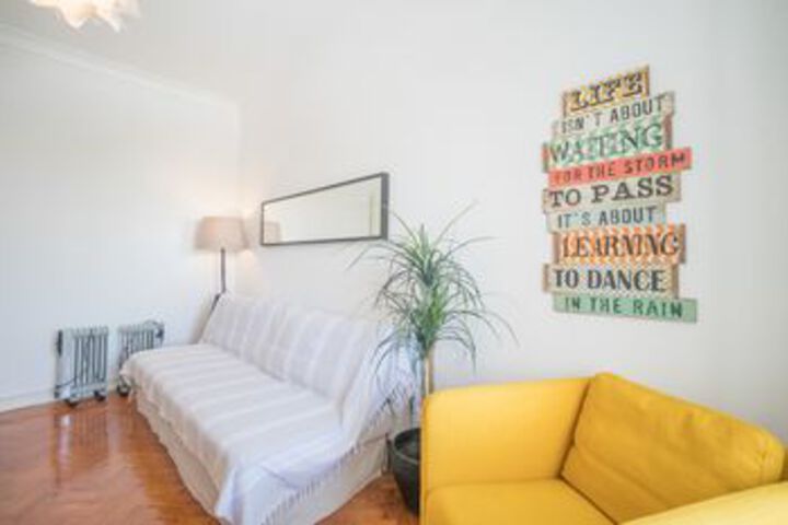 Room 120 of 147