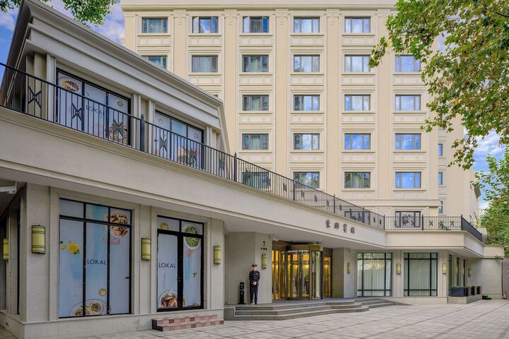 Hotel 45 of 54