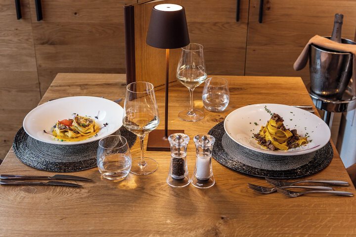 Dining 160 of 192