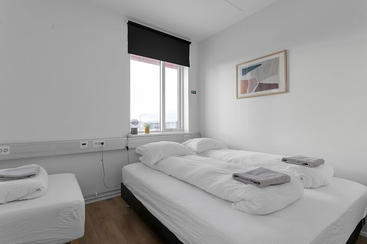 Room 11 of 26