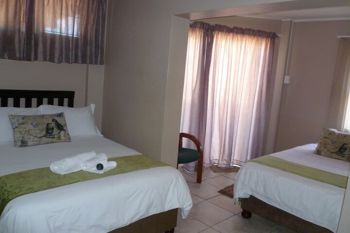 Room 15 of 61