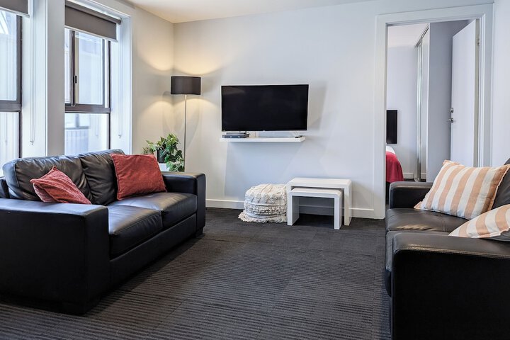Room 15 of 25