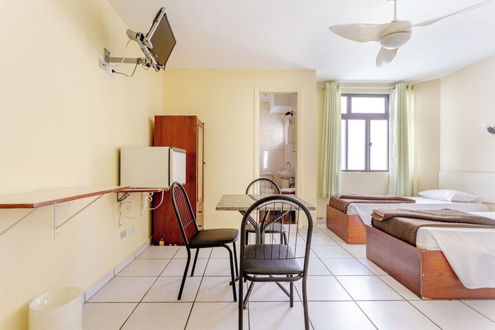 Room 40 of 80