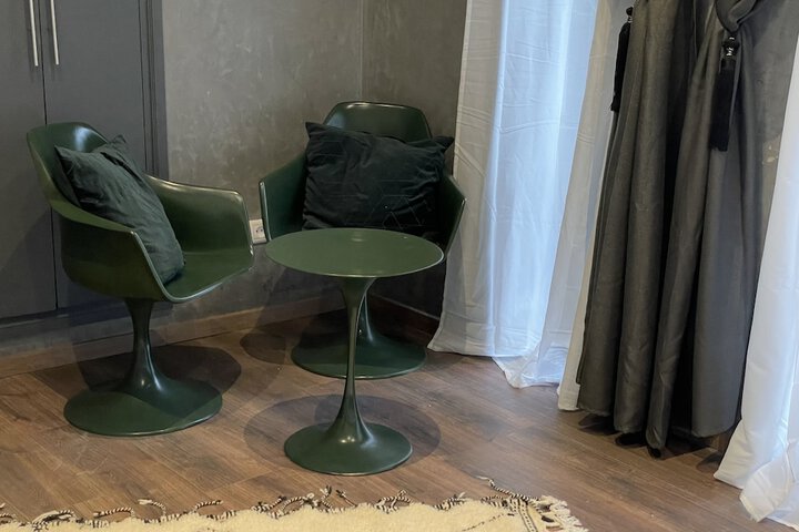 Room 10 of 50
