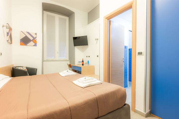 Room 29 of 87