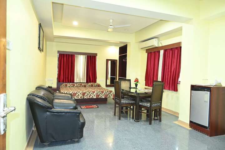 Room 7 of 23