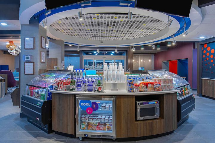 Snack bar