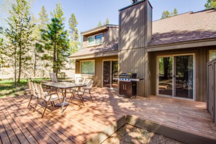 Terrace/Patio 2 of 28