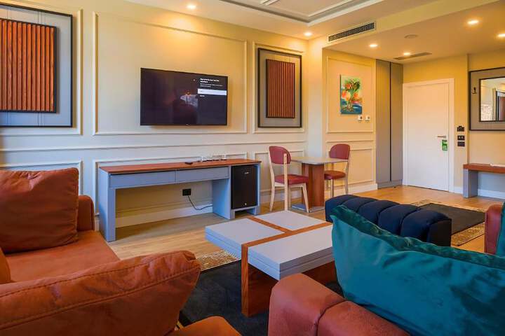 Room 40 of 65