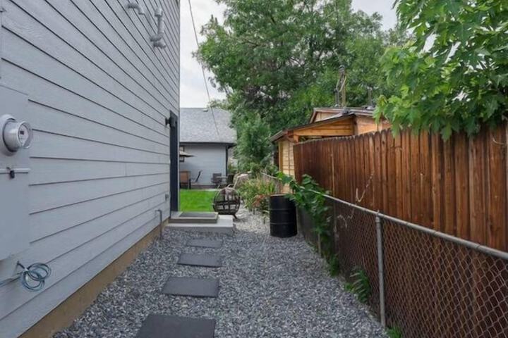 Property Grounds 38 of 45