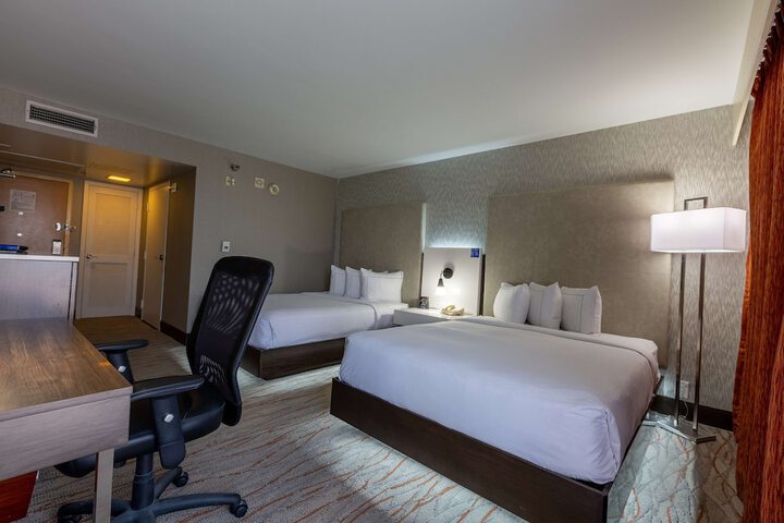 Room 20 of 53